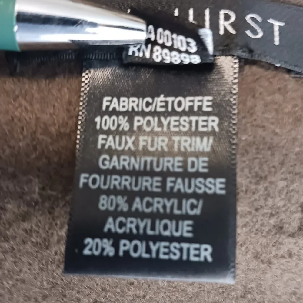 Parkhurst, One Size, Brown Fleece Cape With Faux Fur Collar, Has Inside Armholes - Picture 15 of 16
